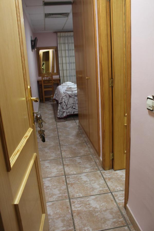 Hostel La Posa Villar del Arzobispo Zewnętrze zdjęcie