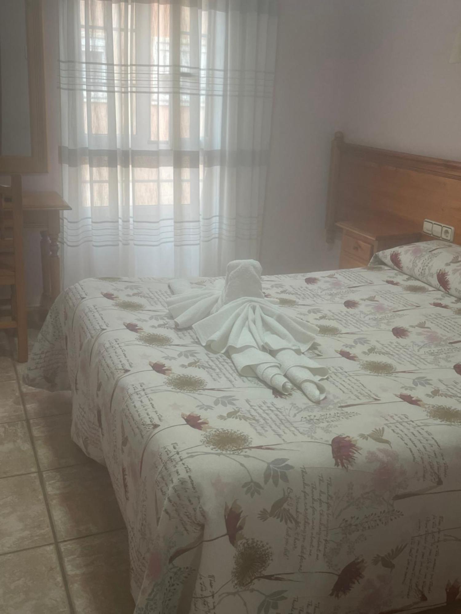 Hostel La Posa Villar del Arzobispo Zewnętrze zdjęcie