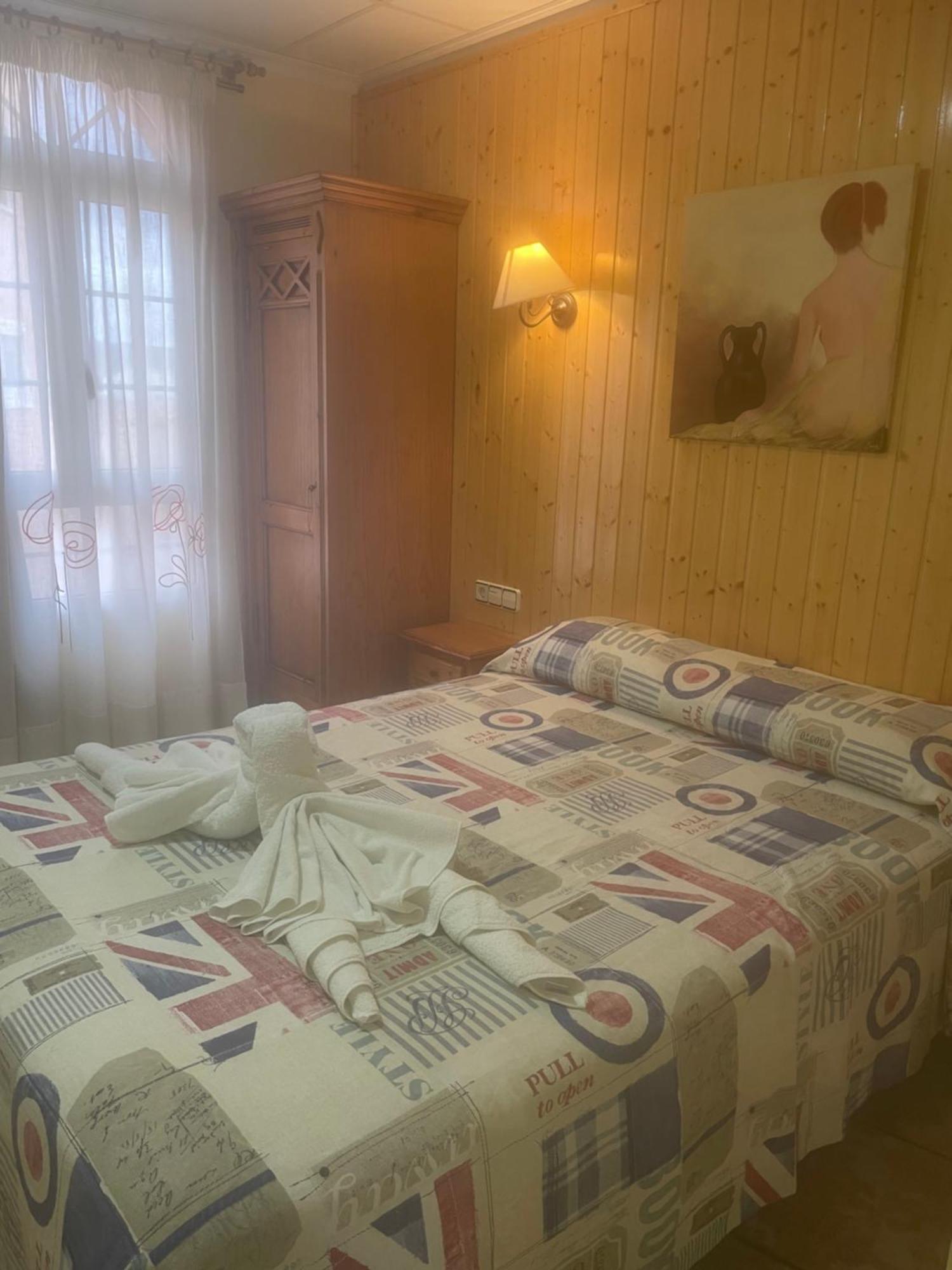Hostel La Posa Villar del Arzobispo Zewnętrze zdjęcie