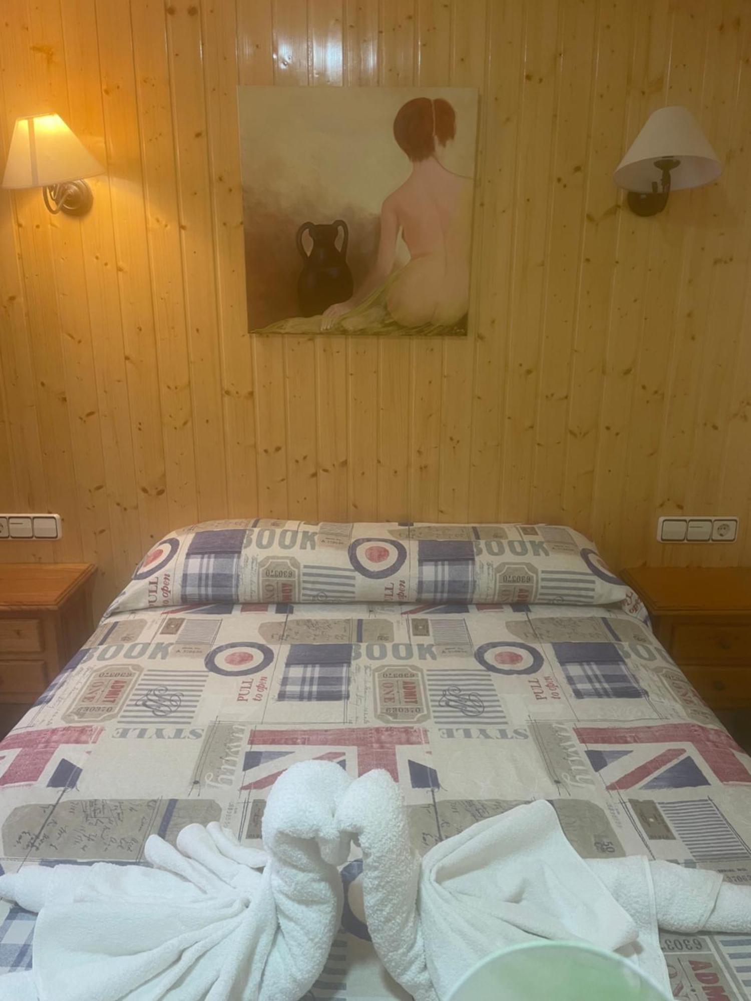 Hostel La Posa Villar del Arzobispo Zewnętrze zdjęcie