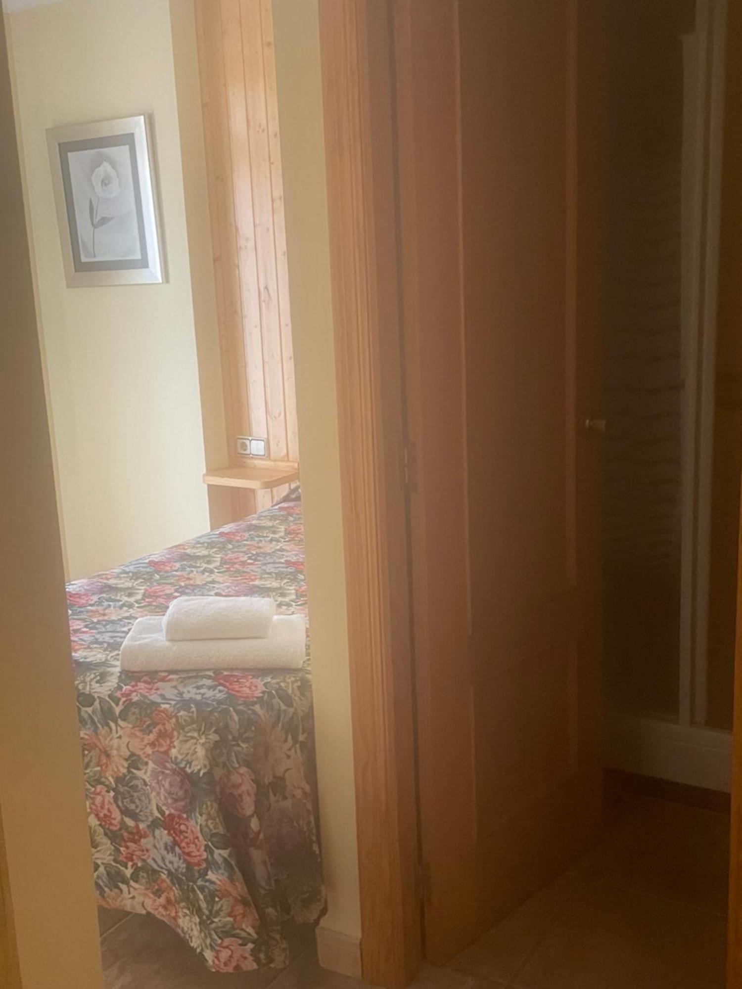 Hostel La Posa Villar del Arzobispo Zewnętrze zdjęcie